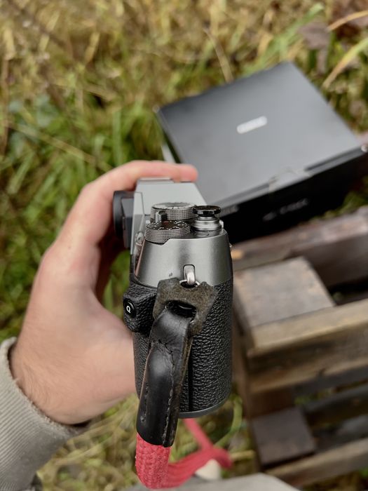 Фотоапарат Fujifilm X-T50 body Charcoal Silver