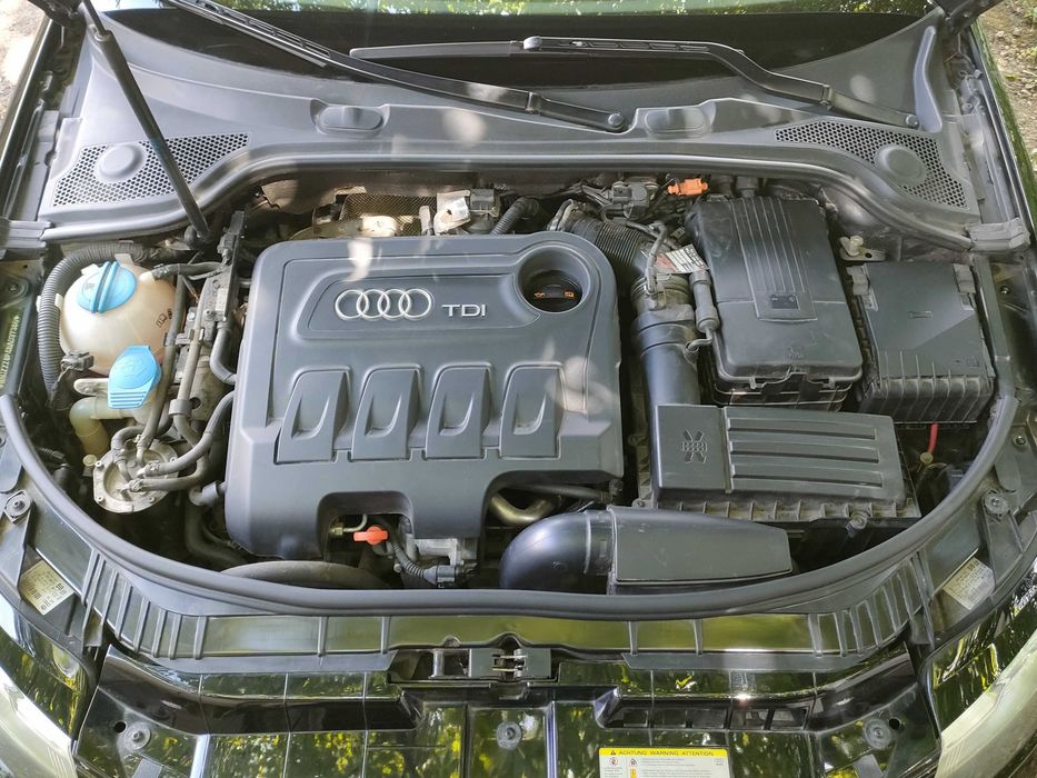Audi A3 (8P) Attraction 2.0 TDI 140HP DPF