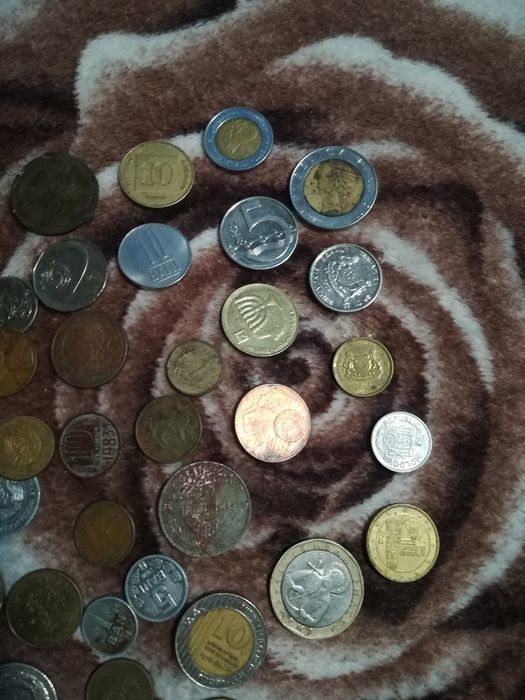 Продам или обменяю манетки.