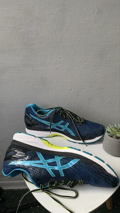 Asics Gel Nimbus 18 кросівки 32см устілка