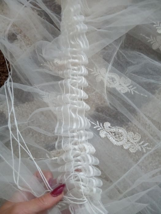Тюль в хорошому стані