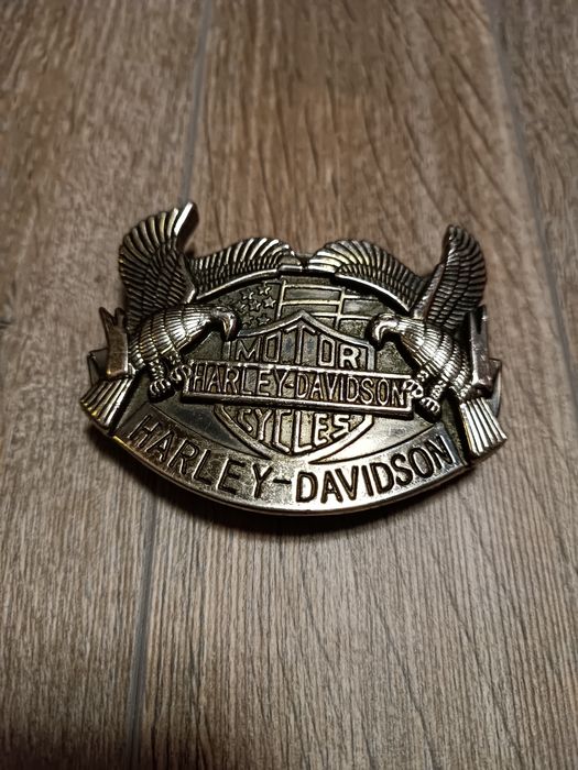 Пряжка на ремень Harley-Davidson.