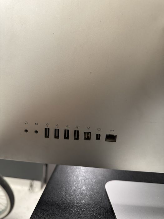 Apple Imac a1311 21.5”