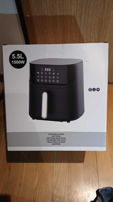 Fritadeira Airfyer 5.5L NOVA - POR ABRIR