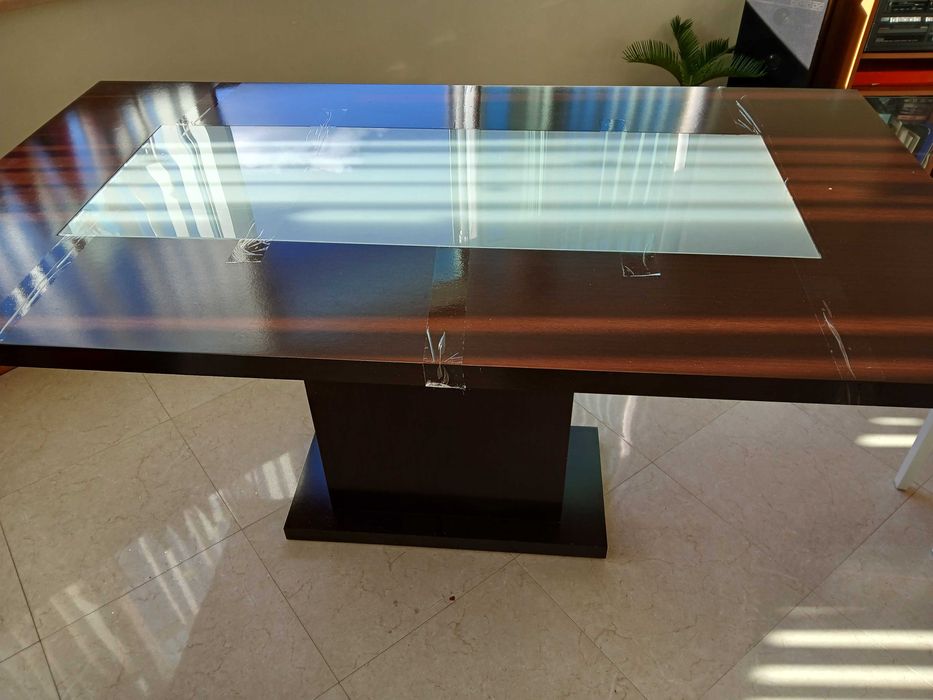 Venda mensa de sala e cadeiras