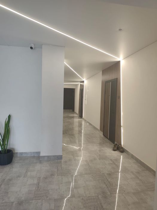 Продаж 3 к квартири , Вест таверс . Світло не вимикали
