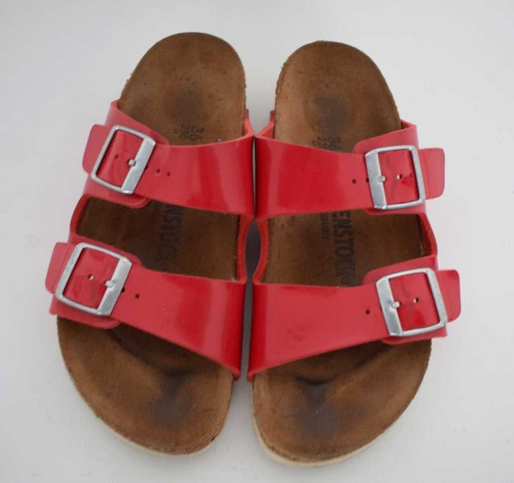 Birkenstock Klapki Arizona czerwone lakierowane 36