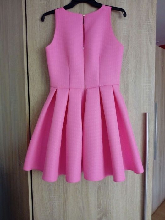 Sukienka na każdą okazję