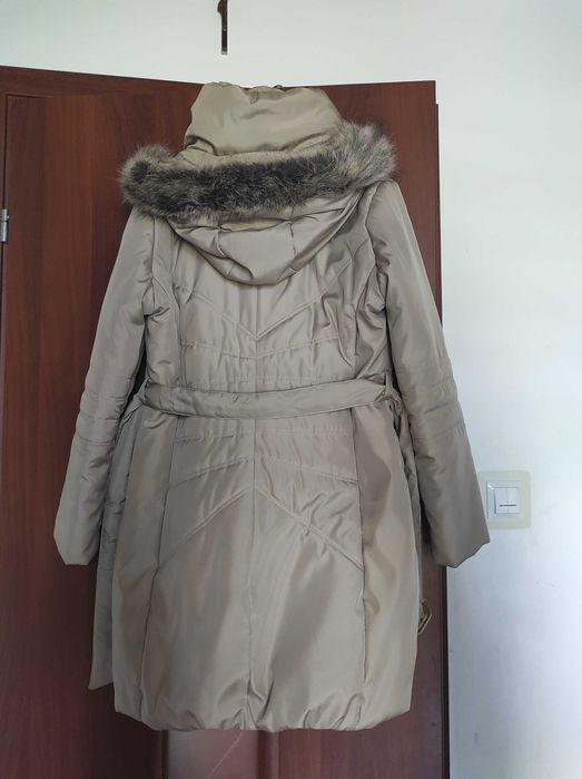 Kurtka zimowa z kapturem