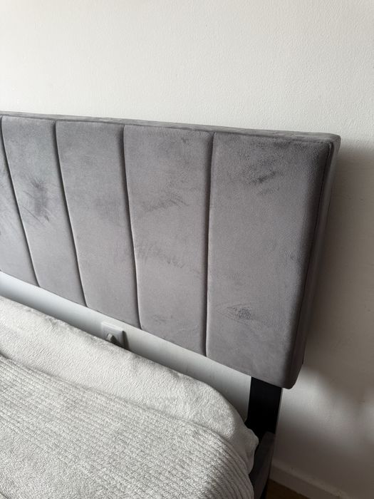 Cama  de Casal:  estrutura + colchão + estrado