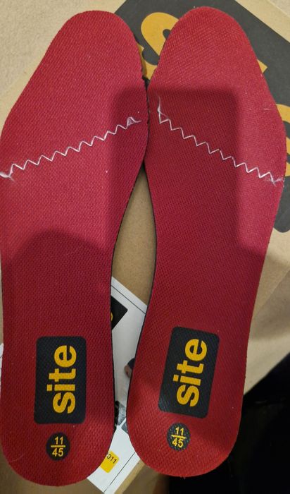 Botas de trabalho s/novas tipo tenis de segurança biqueira de aço n 45