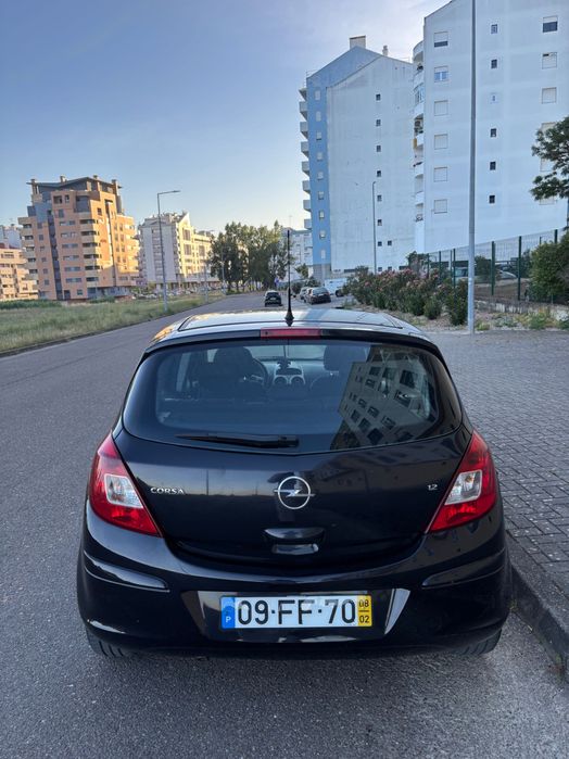 Opel Corsa — fotografia 3