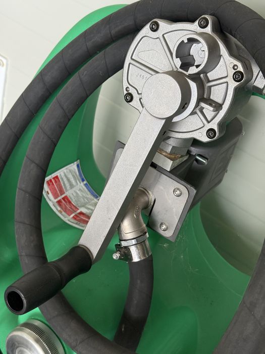 Zbiornik mobilny na benzynę, pojemnosc 55l