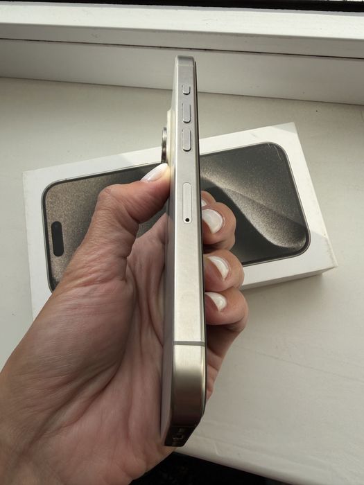 Iphone 15 pro titanium