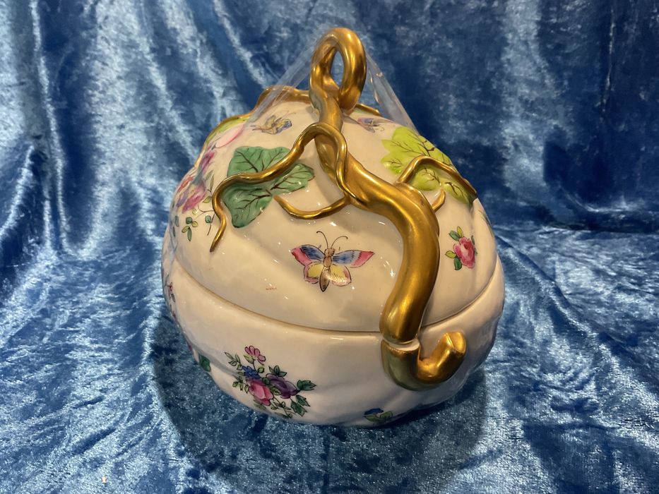Caixa melão vintage vista alegre com 18 cm .anuncios abaixo