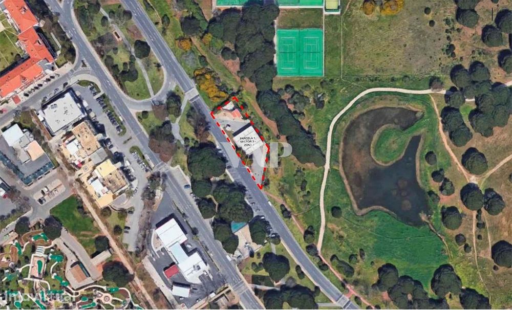 Terreno com projeto aprovado para espaço comercial, Vilamoura
