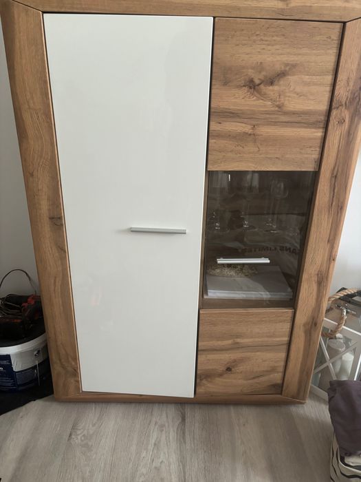 Meble komoda i witryna