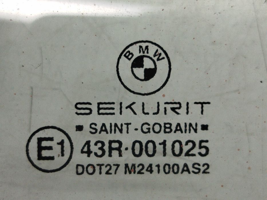 Vidro Painel Tras Esquerdo - BMW 3 Compact (E46) | 01 - 05