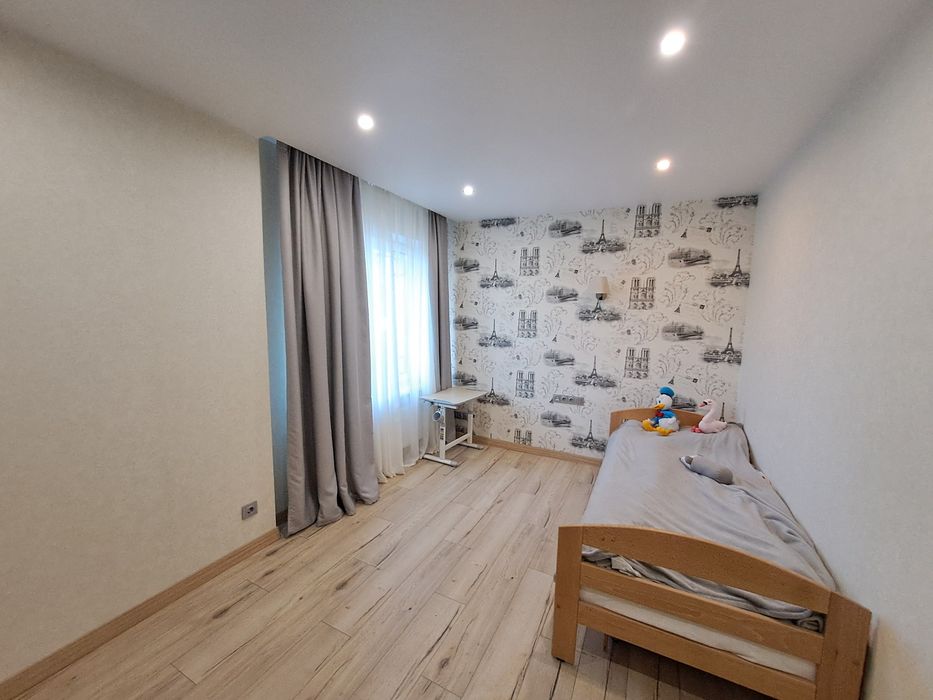 Продаж котеджу в с.Байківці, пров.Б.Хмельницького / Тернопільський р-н