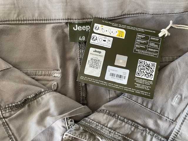 Lote de 6 artigos de roupa da marca JEEP