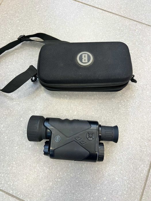 Monóculo Visão Nocturna Bushnell