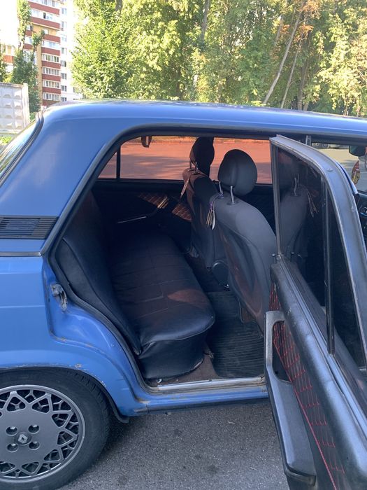 Продам власне авто ваз 2105