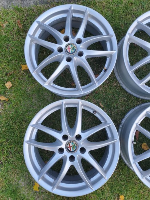 Felgi Ronal 17 5 x110 et35