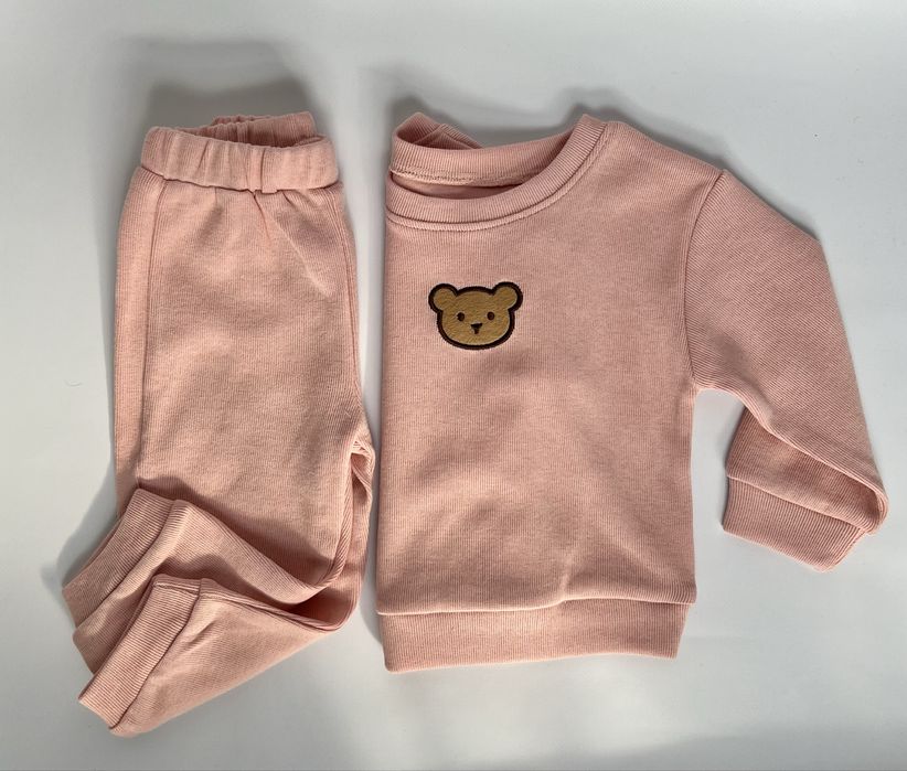Костюм рожевий з ведмедиком