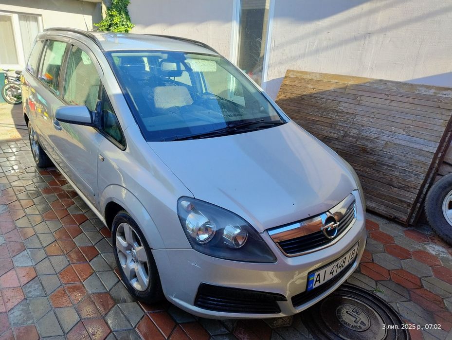 Opel zafira b Зафіра Б