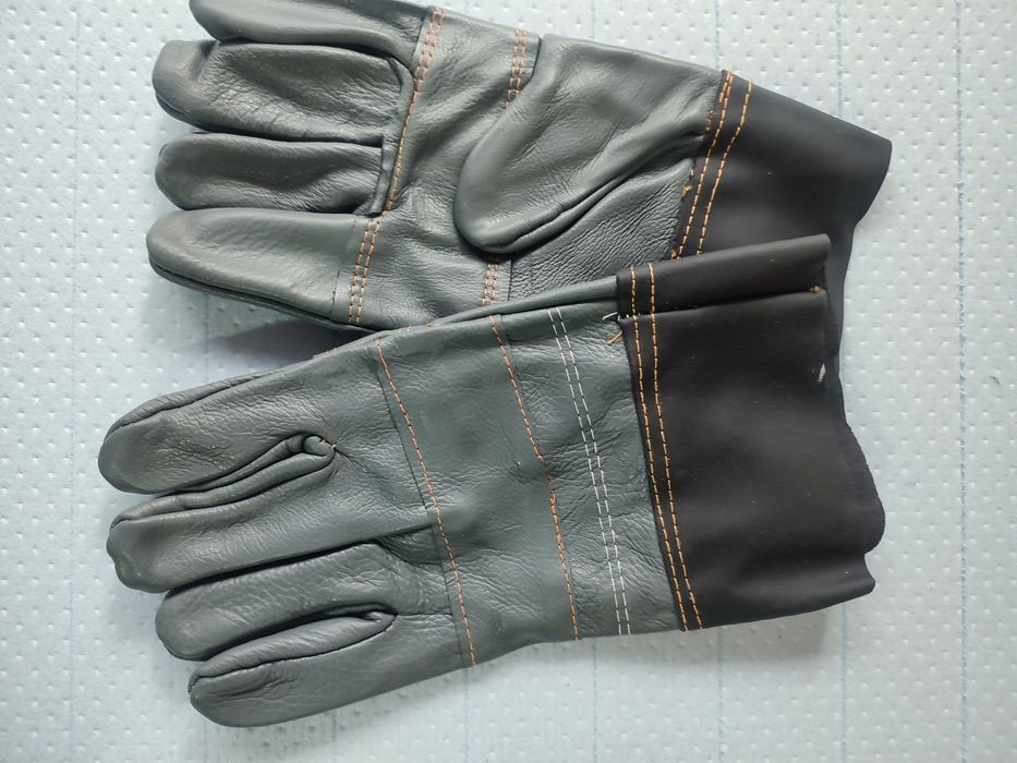Перчатки кожаные рабочие