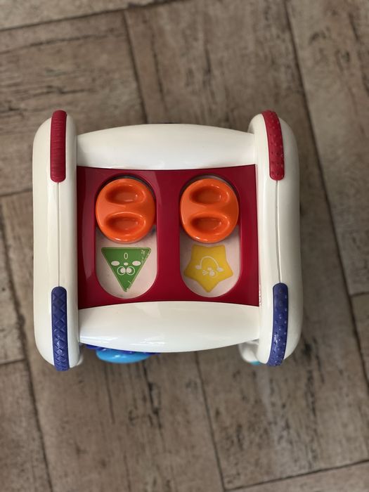 Развивающая игрушка чико chicco