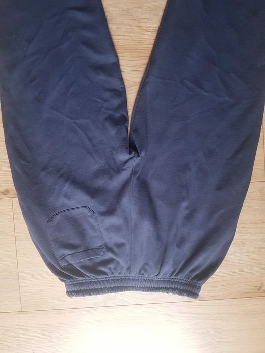 LEISUREWEAR spodnie  granatowe dresowe L