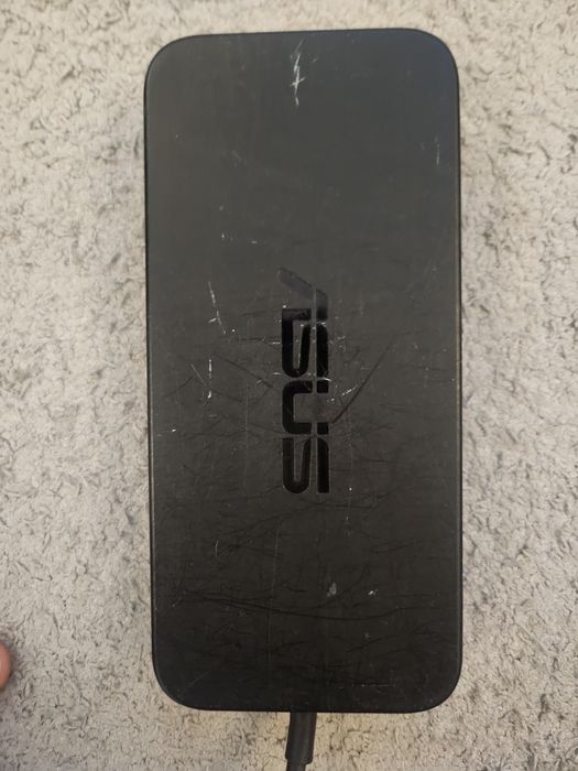 ASUS TUF Gaming A15 FA506IV - Ryzen 7 4800H / RTX 2060 6 GB VRAMDDR6 / 16 GB RAM / SSD 512 GB / WIN 11