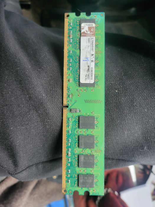 Оперативная память DDR2 2GB