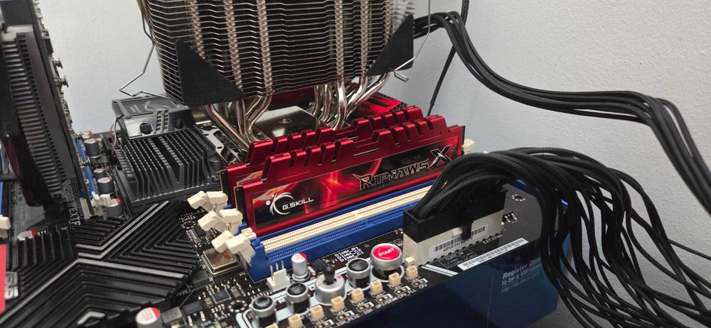 Pamięć RAM DDR3 G.Skill RIPJAWS X 8GB [2x4GB] 1600MHz CL9