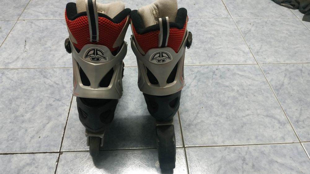Patins em linha Rollerblade