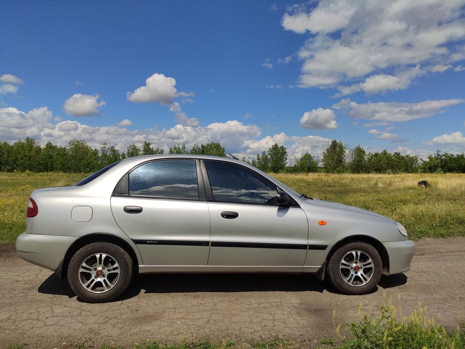 продам автомобиль lanos