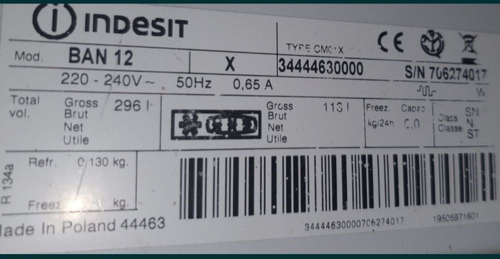 Frigorífico em inox (usado)