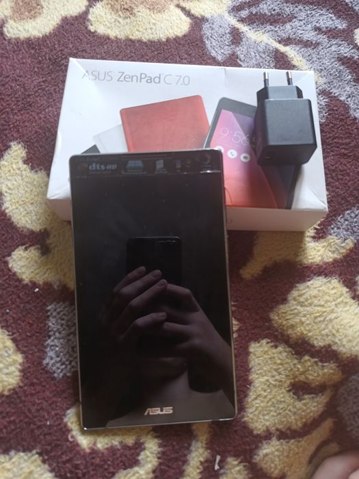 планшет ASUS ZenPad C 7.0.