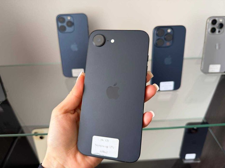 iPhone 16e 128 gb Neverlock / Магазин / Гарантія