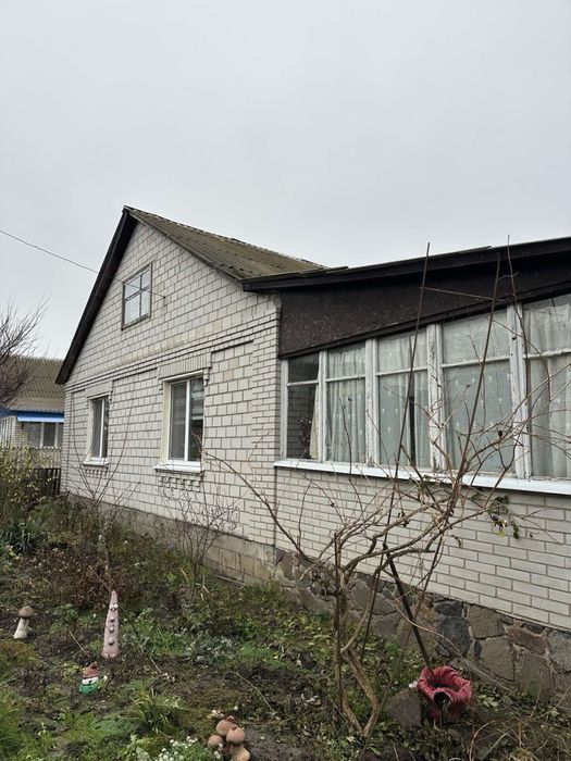 Володарка.Продаж будинку.Роглядамо сертифікати