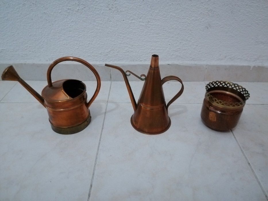 Vendo conjunto de peças em latão