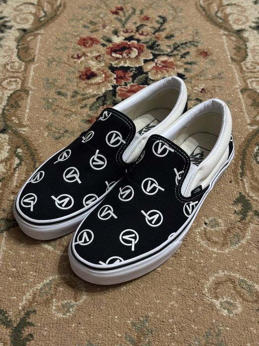 НОВІ!!! Vans Classic Slip-On Circle-V