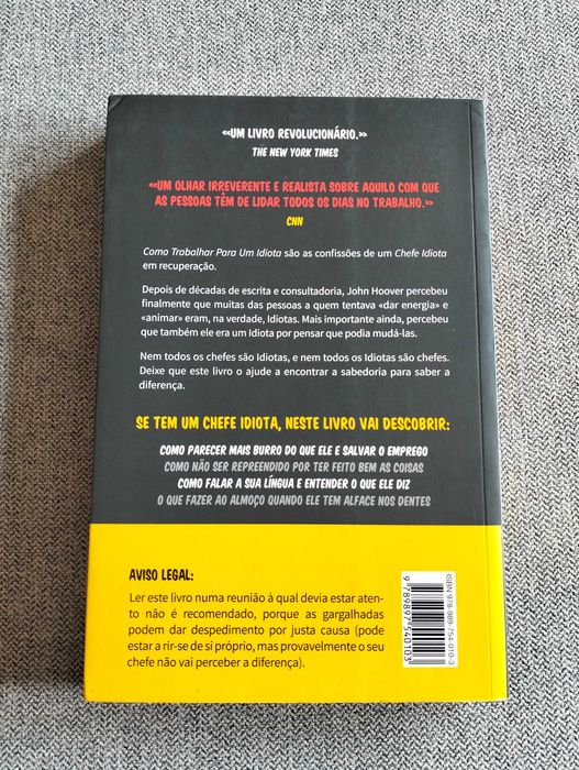 Livro "Como trabalhar para um idiota" de John Hoover