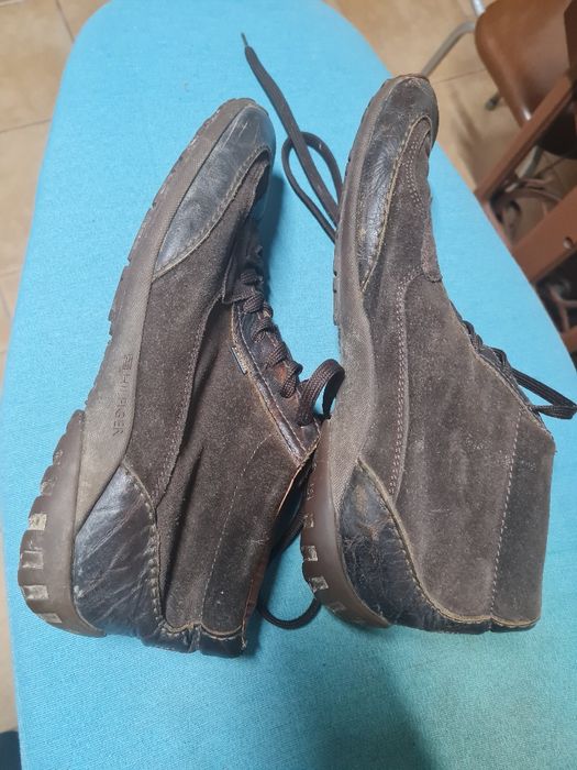 Botas Tommy Hilfiger em Pelr- Tamanho 44