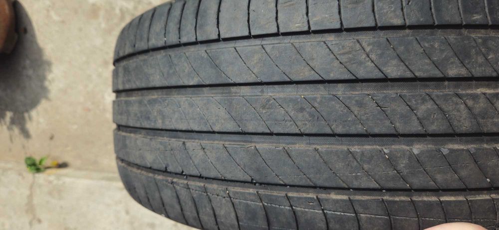 Bridgestone Turanza EV GT Radial Maxtour Michelin Primacy 4 245 45 19