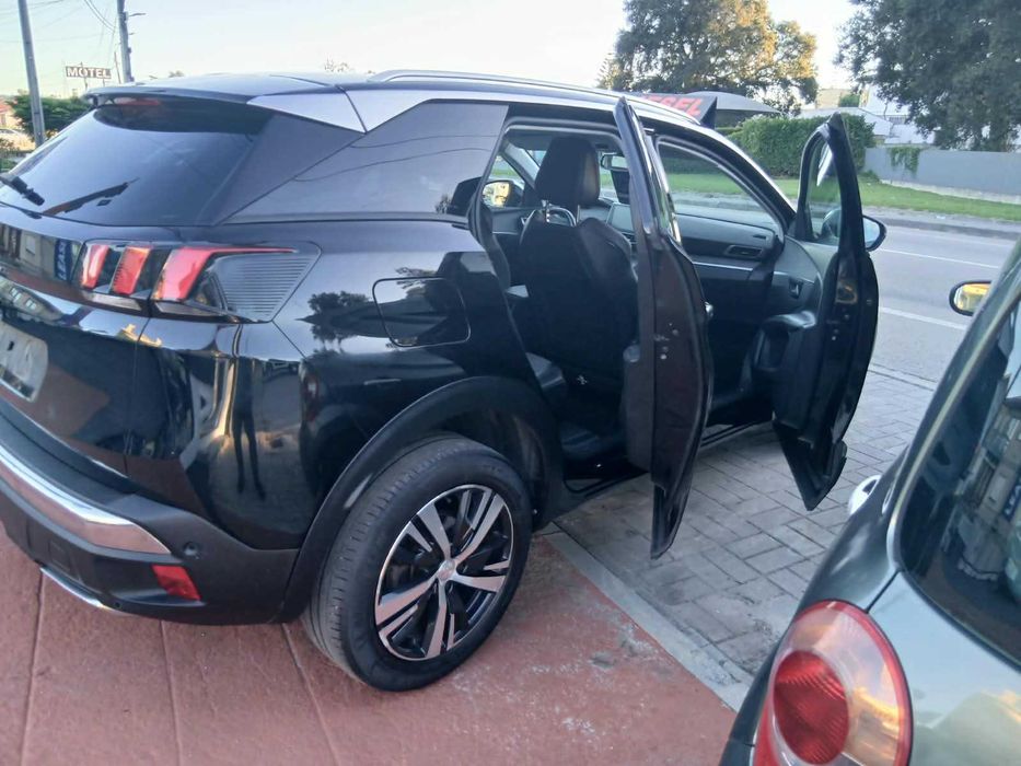 Peugeot 3008 1.6 Hdi Caixa AUTOMÁTICA foto 3