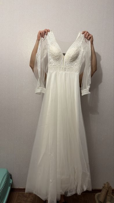 Весільна сукня брендова