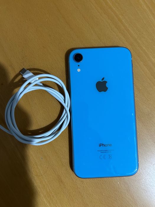 iPhone XR  126gb