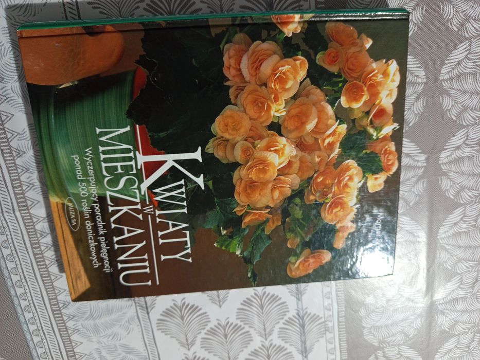 Kwiaty w mieszkaniu książka